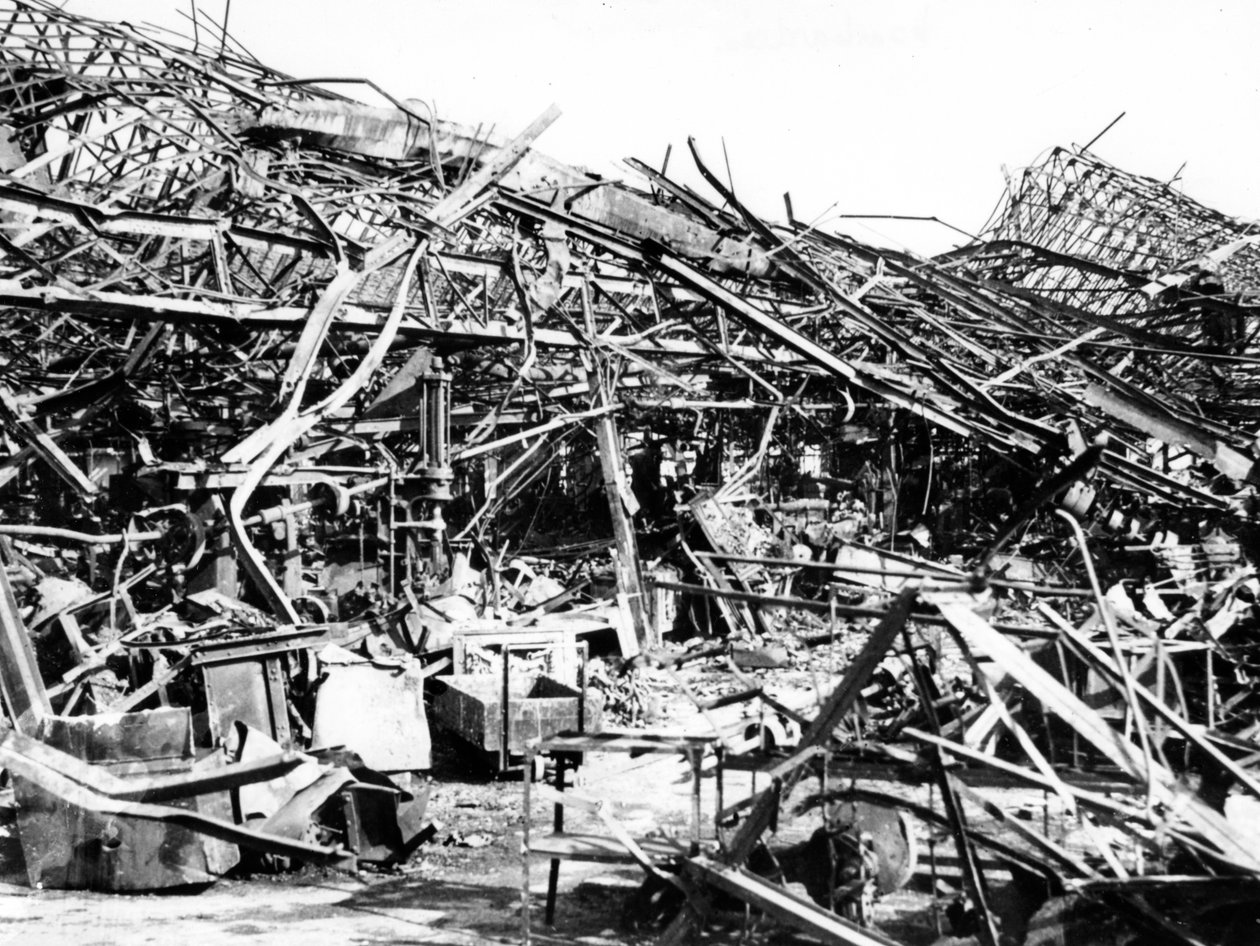 Fabryka Renault zniszczona przez bombardowania alianckie, Sevres pod Paryżem, 1940-1944 autorstwa Unbekannt