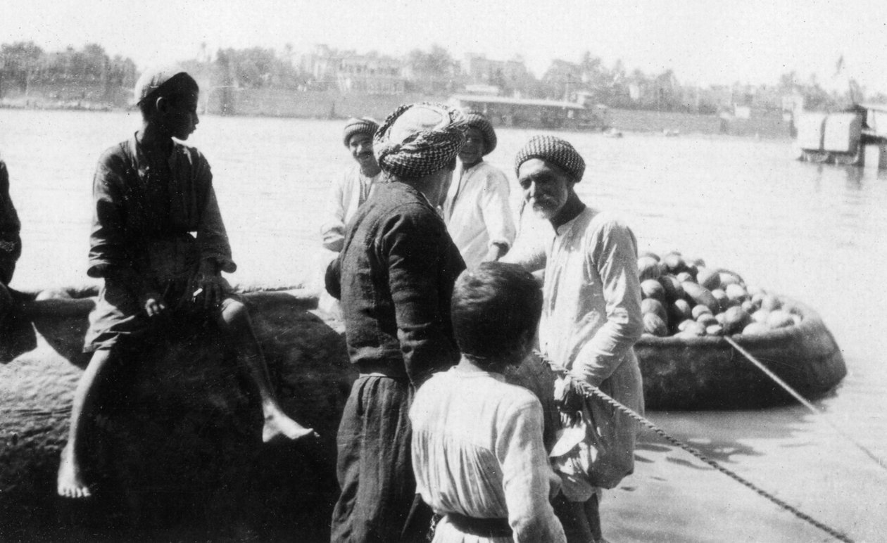 Rzeki rzeczne obładowane melonami, Tygrys, Bagdad, Irak, 1917-1919 autorstwa Unbekannt