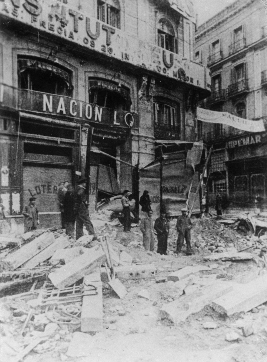 Gruz na głównej ulicy, Palma, Majorka, Hiszpania, hiszpańska wojna domowa, c1936 autorstwa Unbekannt