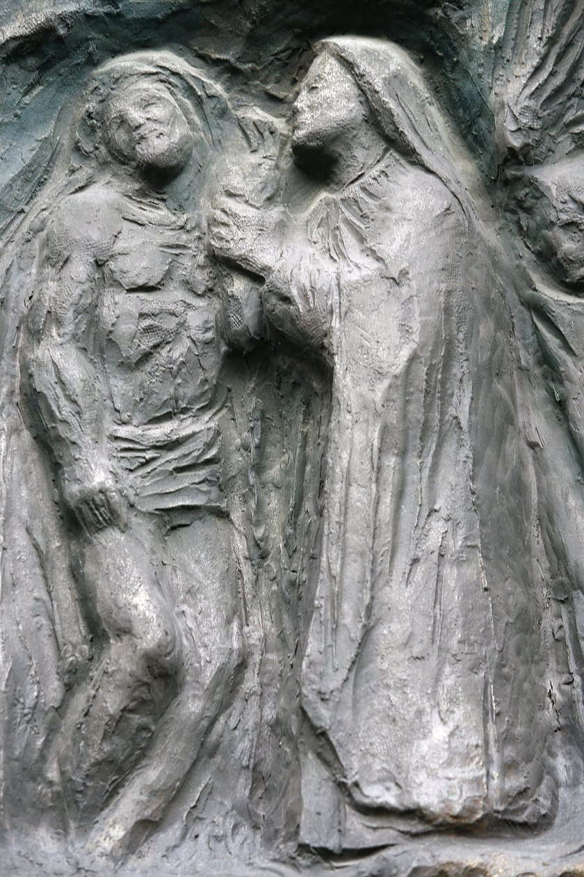 Kościół Saint-Pierre de Montmartre: Rzeźba drzwi Notre Dame: Jezus zdjęty z krzyża, Paryż, Francja autorstwa Unbekannt