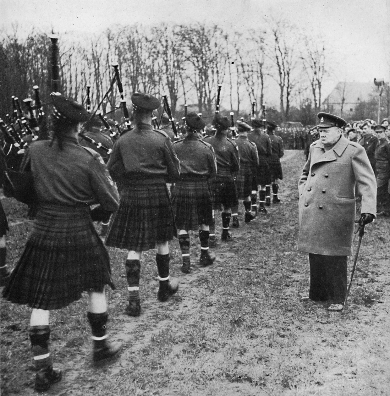 Parada Szkotów na ziemi niemieckiej, 1945 autorstwa Unbekannt