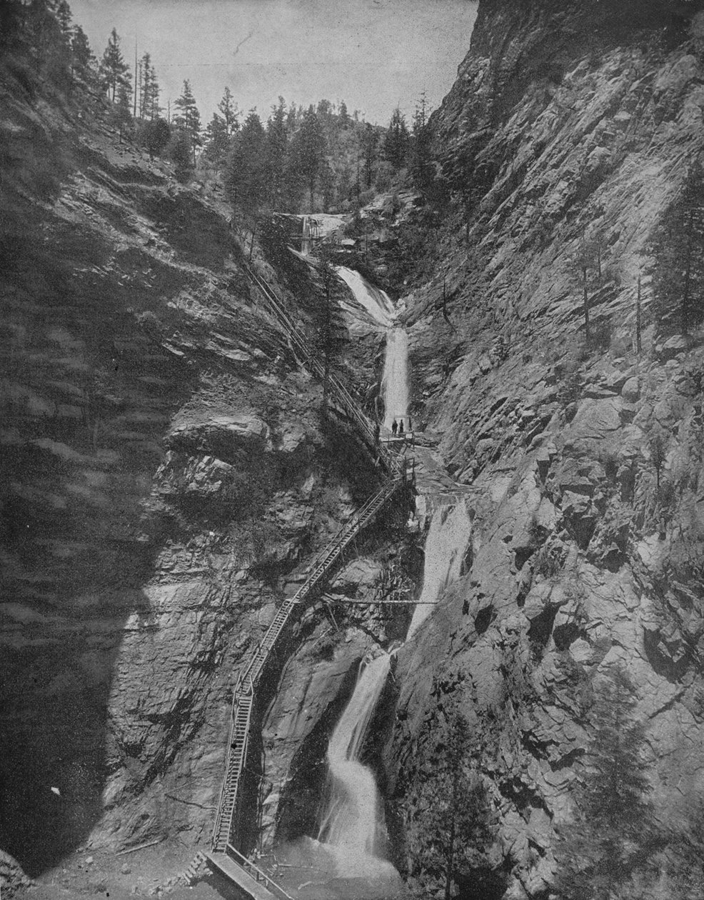 Siedem wodospadów, Kanon Cheyenne, Kolorado, ok. 1897. autorstwa Unbekannt