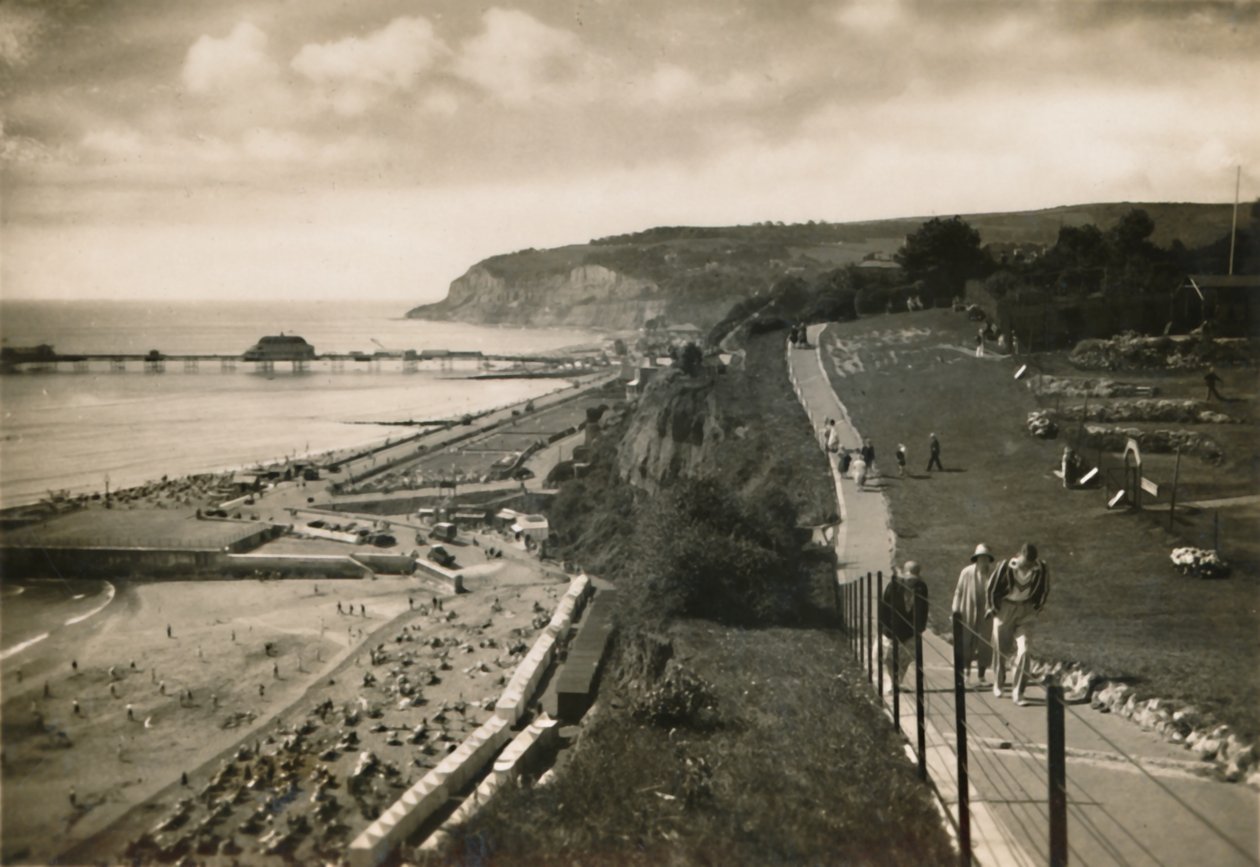 Small Hope Bay i Shanklin Pier, I.W., z Cliff Walk, c1920. autorstwa Unbekannt