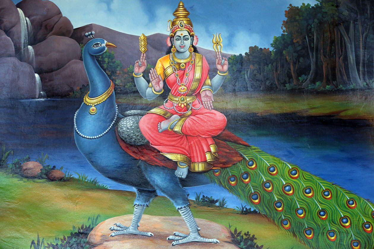 Hinduska świątynia Sri Mariamman. Sri Gowmari z pawiem, symbolem Subramanyan. Singapur autorstwa Unbekannt