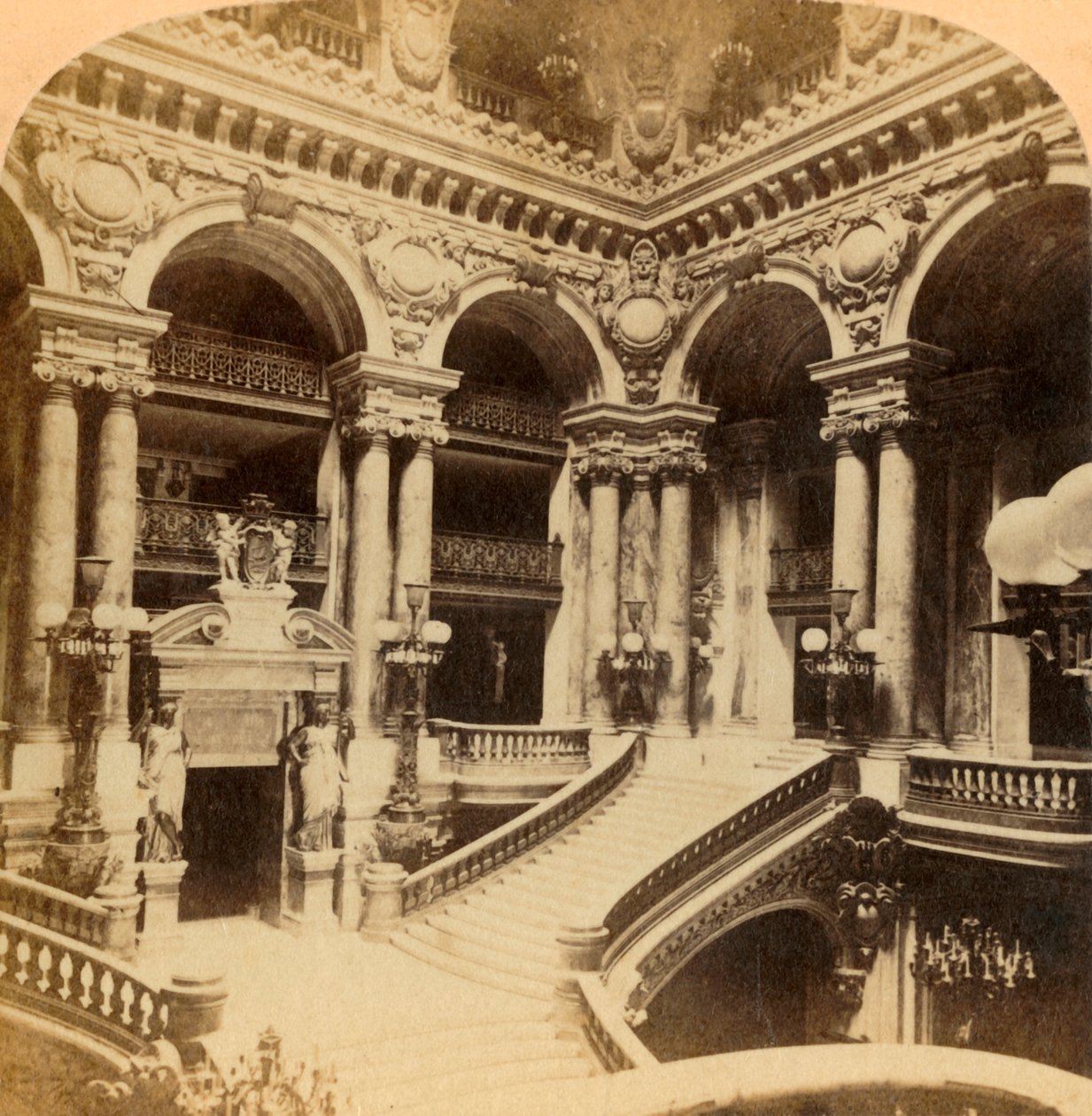 Schody w Grand Opera House, Paryż, Francja, ok. 1900. autorstwa Unbekannt