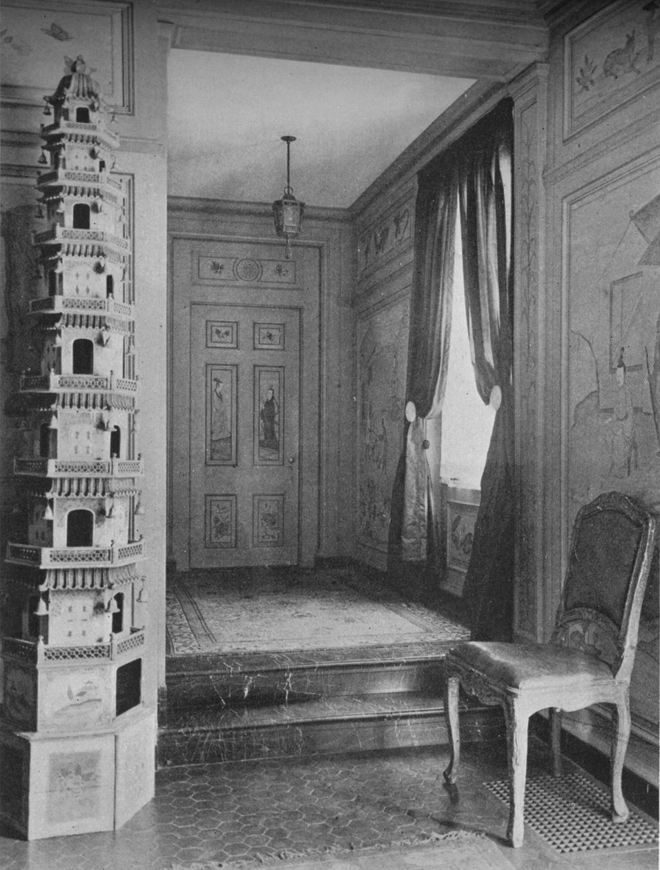 Schody prowadzące z holu do drzwi jadalni, dom pani WK Vanderbilt, Nowy Jork, 1924 autorstwa Unbekannt