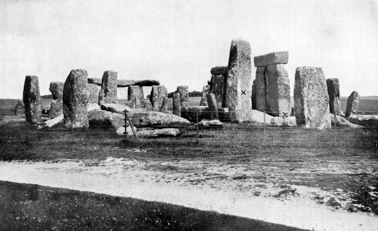 Stonehenge po renowacji, ok. 1920 autorstwa Unbekannt