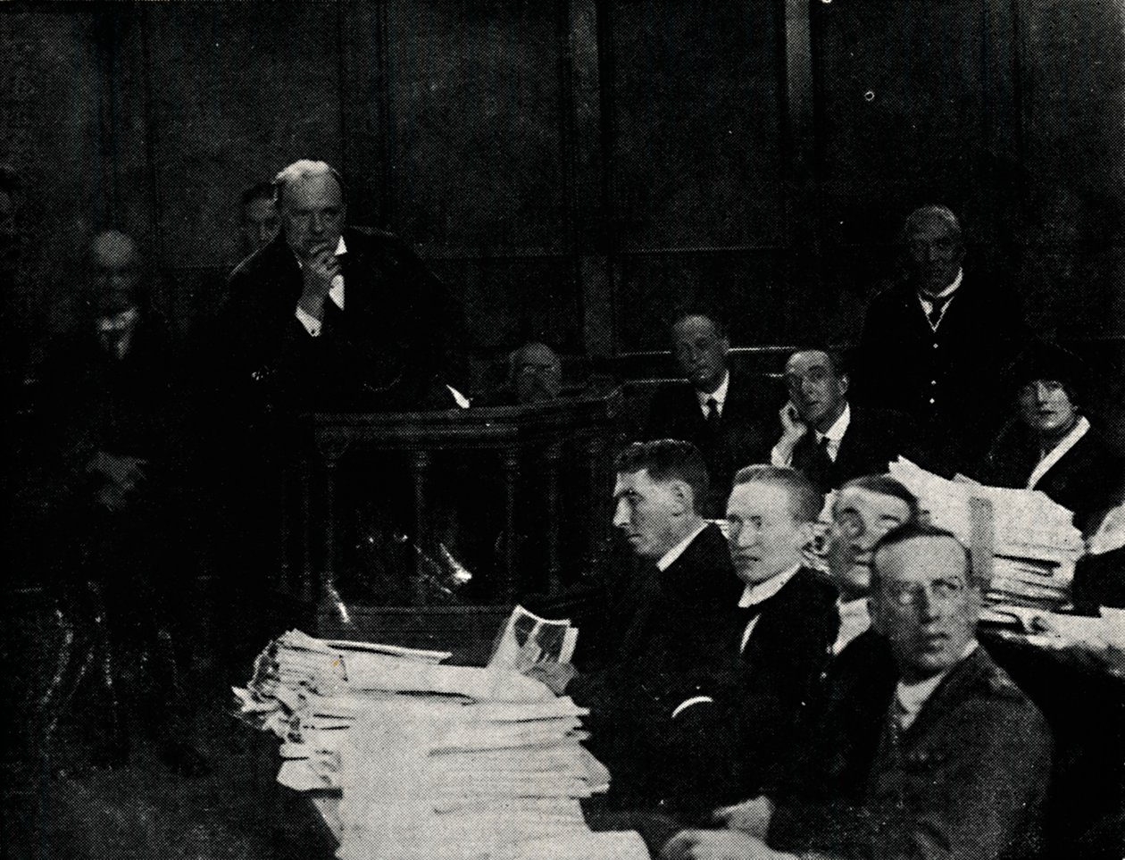 Zapytanie o czołg w Lincolns Inn, c1919, 1945. autorstwa Unbekannt