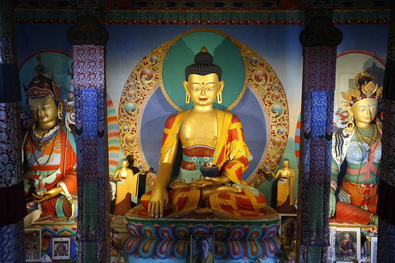 Świątynia Tysiąca Buddów kongregacja Dashang Kagyu Ling Budda Siakjamuni, La Boulaye, Francja autorstwa Unbekannt