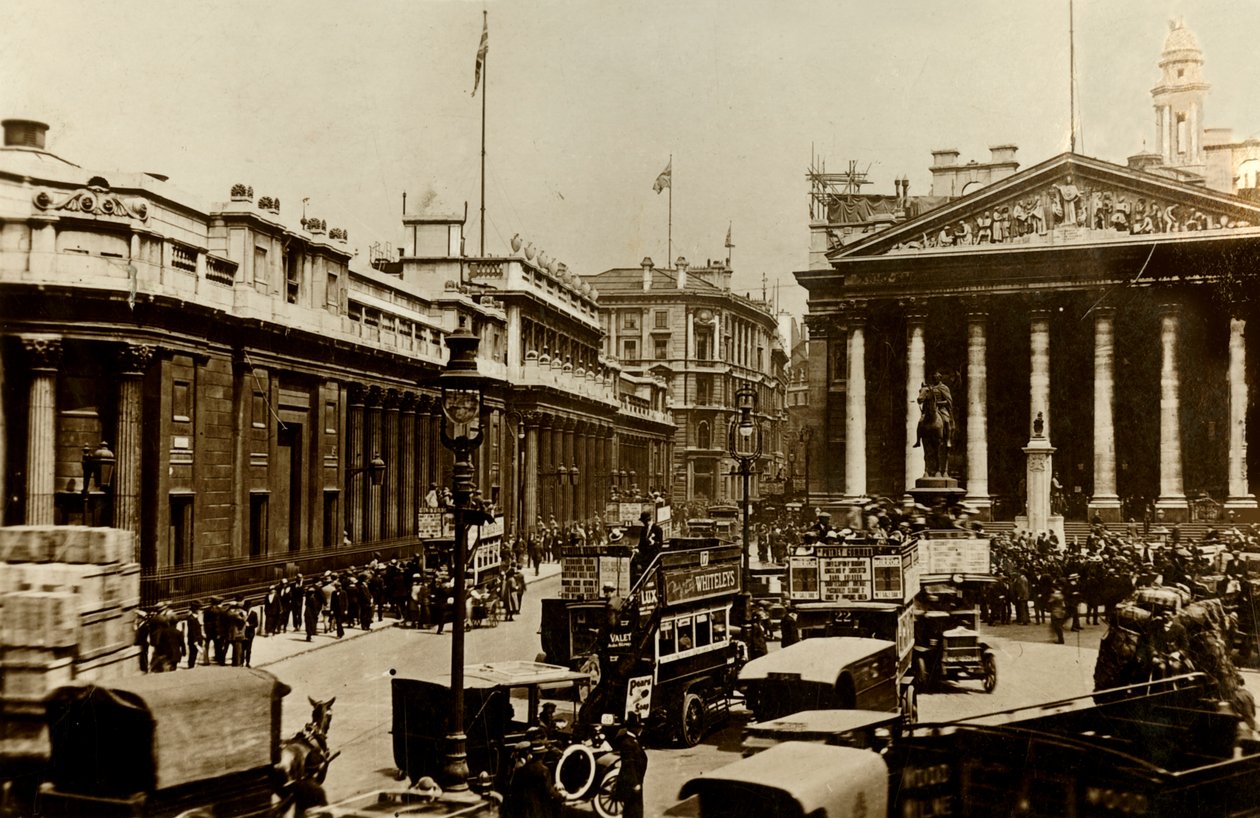 Bank Anglii i Royal Exchange, Londyn, c1910. autorstwa Unbekannt