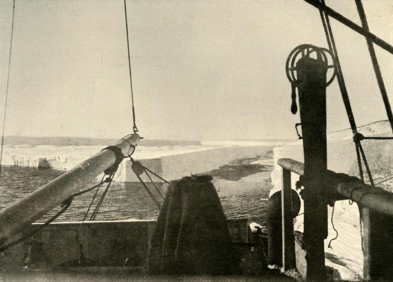 Krawędź bariery odrywająca się cztery mile na południe od Hut Point, c1908, 1909 autorstwa Unbekannt
