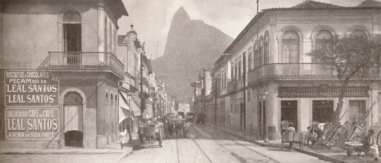Końcówka Botafogo modnej Rua Sao Clemente. Corcovado w oddali, 1914 autorstwa Unbekannt
