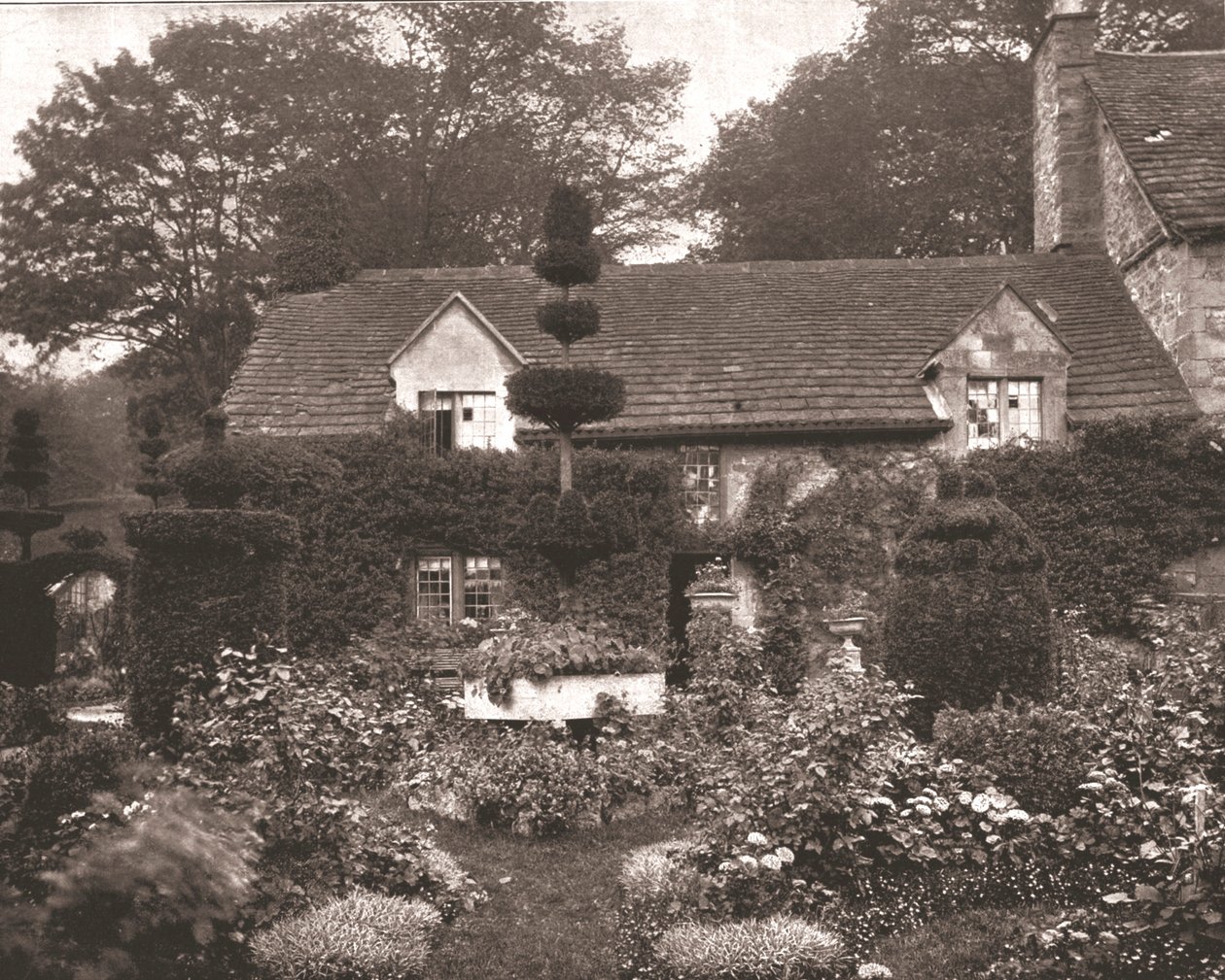 Domek w pobliżu Haddon Hall, Derbyshire, 1894. autorstwa Unbekannt