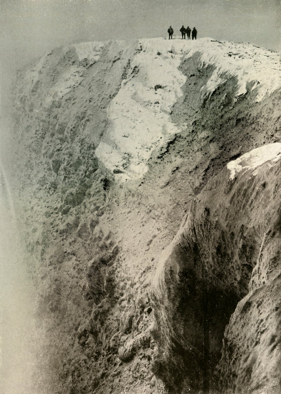 Krater Erebusa, 900 stóp głębokości i pół mili szerokości, 1908, 1909. autorstwa Unbekannt