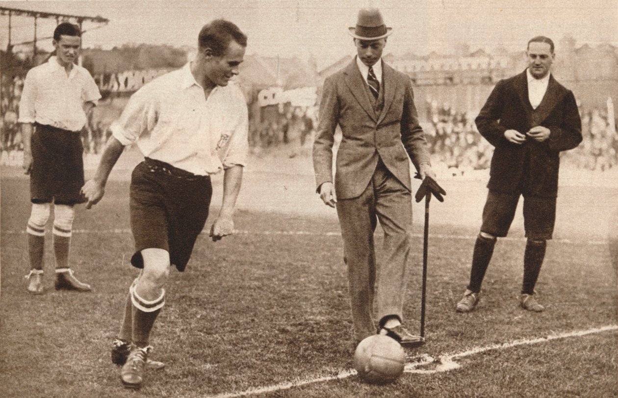 Duke of York, mecz piłki nożnej charytatywny, Tottenham Hotspurs i Corinthians, c1921 autorstwa Unbekannt