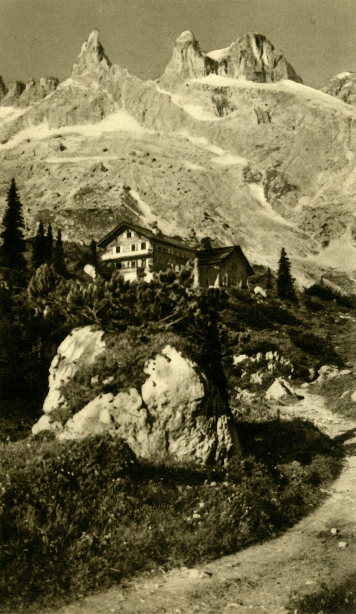 Lindauer Hütte u podnóża Drei Türme, Austria, c1935. autorstwa Unbekannt