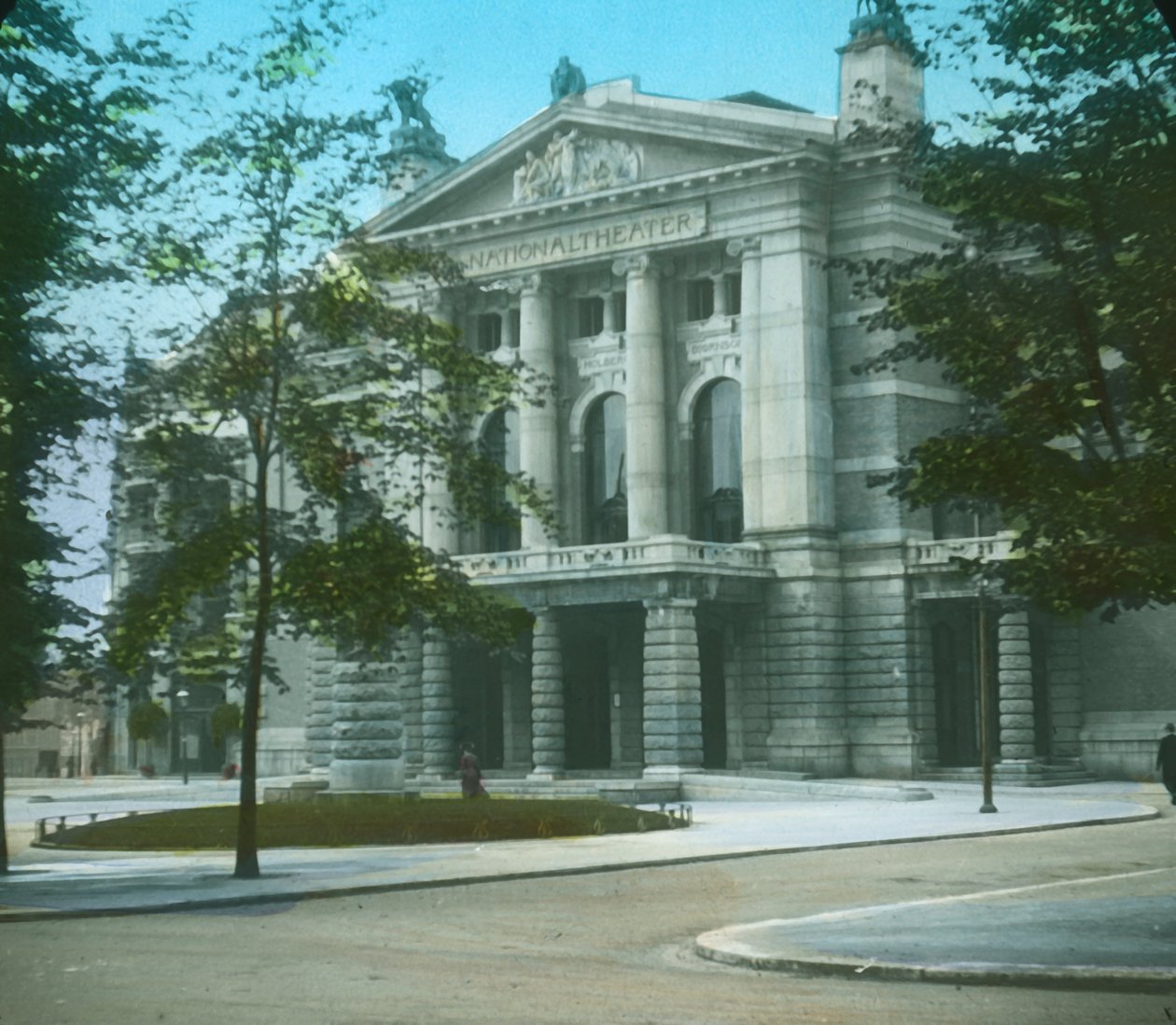 Teatr Narodowy, Christiania, Oslo, Norwegia, koniec XIX-początek XX wieku. autorstwa Unbekannt