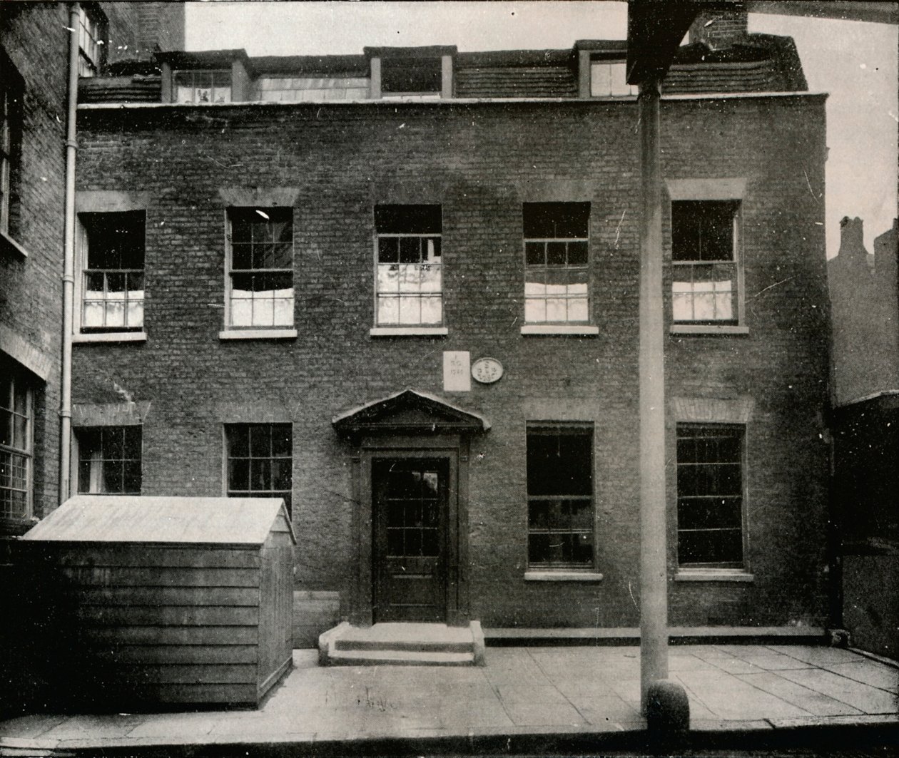 Stary dom na farmie przy Tottenham Court Road, c1913 autorstwa Unbekannt