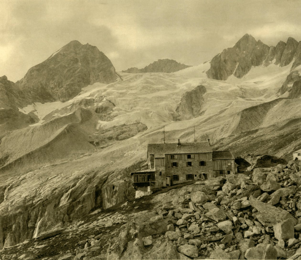 Plauener Hütte i lodowiec, Zillergrund, Tyrol, Austria, c1935. autorstwa Unbekannt