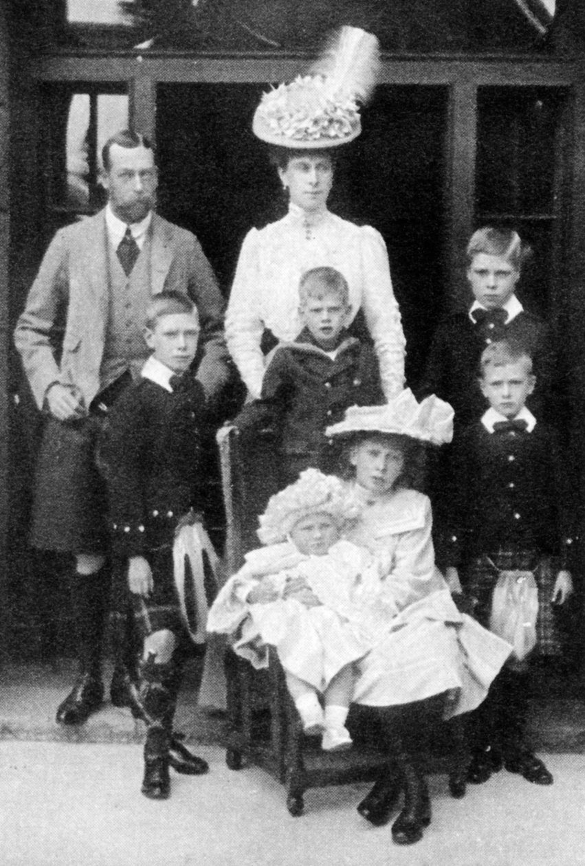 Książę i księżna Walii i ich dzieci, Abergeldie, Szkocja, 1906 autorstwa Unbekannt