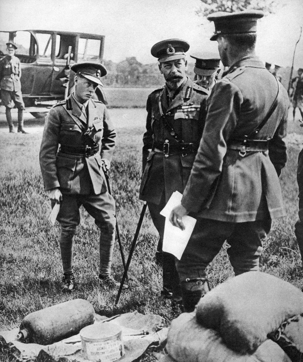 Książę Walii z Jerzym V w szkole gazowej podczas I wojny światowej, 1914-1918 autorstwa Unbekannt
