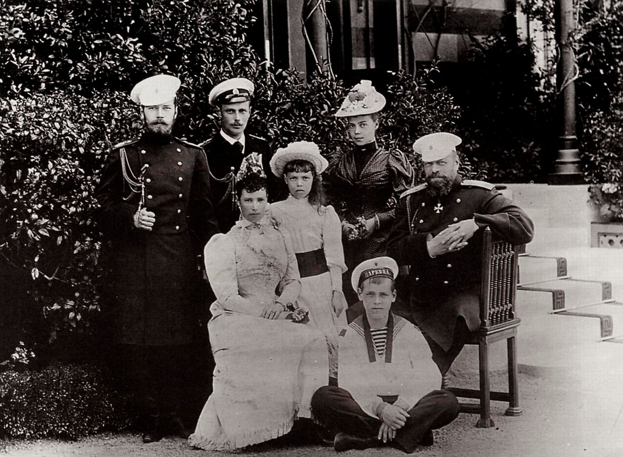 Rosyjska rodzina cesarska, ok. 1892–1894 r. autorstwa Unbekannt