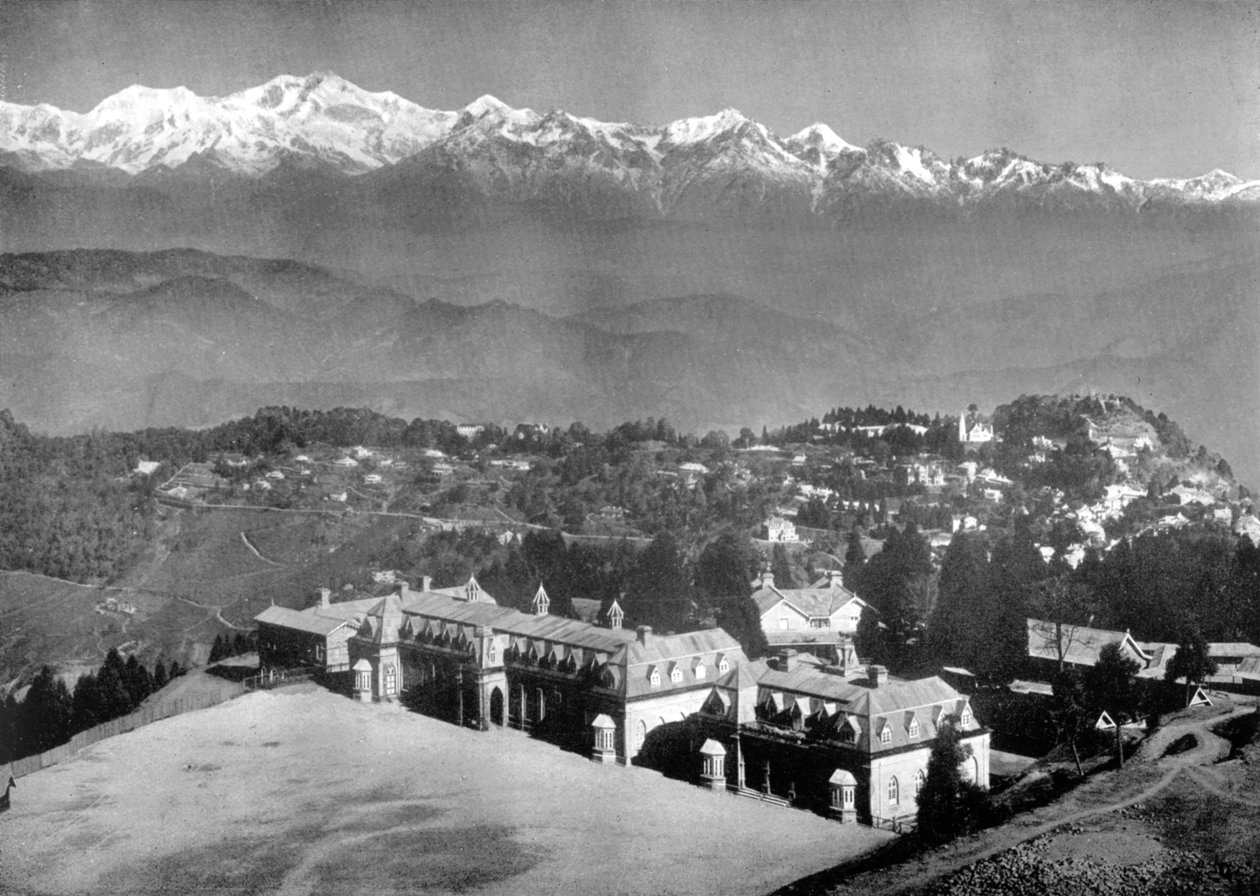 Snow Range i Darjeeling z góry St Pauls School, West Bengal, Indie, c1910 autorstwa Unbekannt