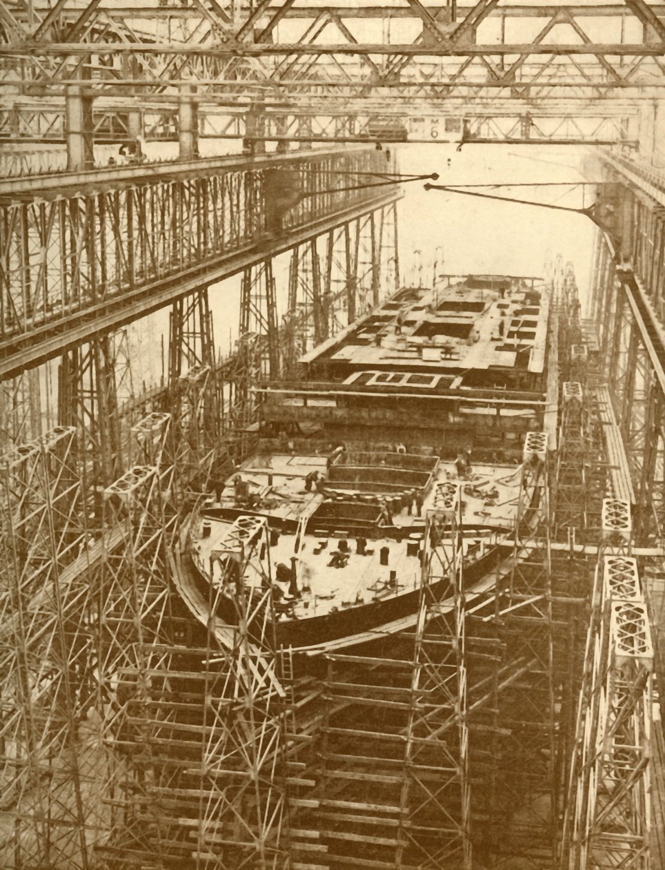 Dorycki liniowiec White Star w budowie, ok. 1930. autorstwa Unbekannt