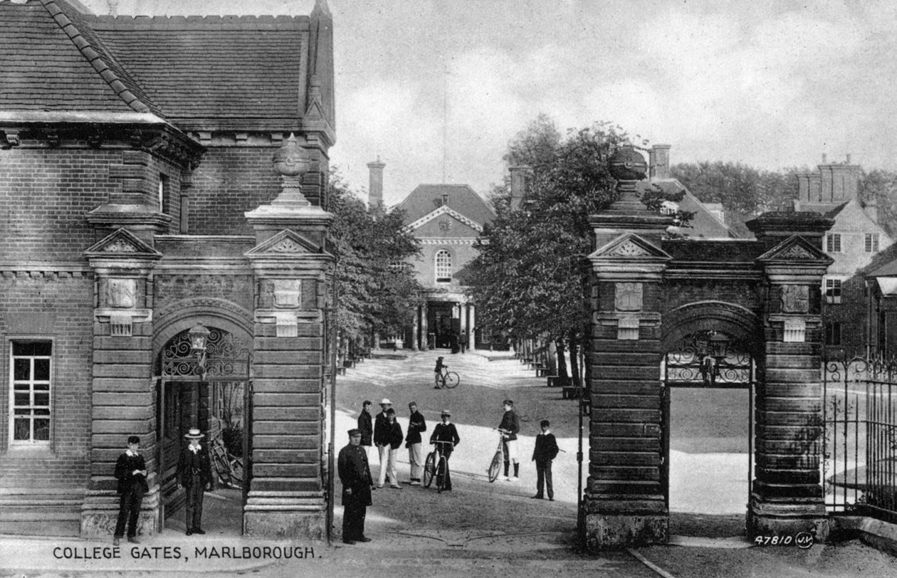 Wejście do Marlborough College, Marlborough, Wiltshire, początek XX wieku autorstwa Unbekannt