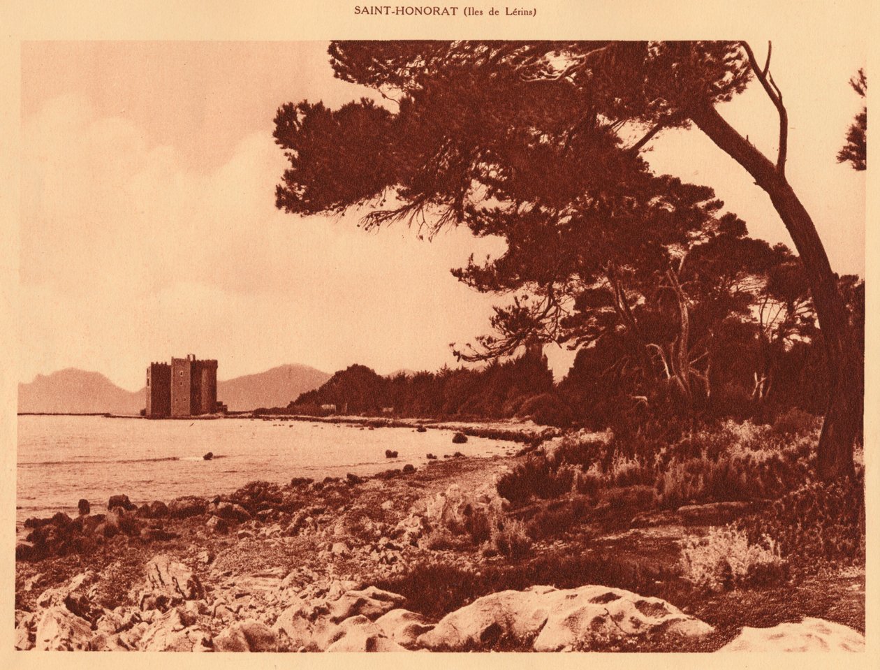 Stary klasztor Saint-Honorat, 1930. autorstwa Unbekannt