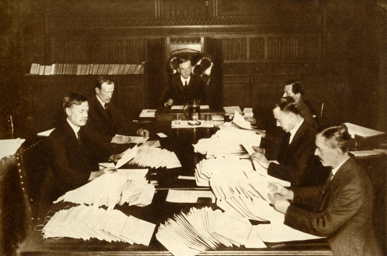 Scena w biurze Lorda Kanclerza... Wybory Generalne, 1923, 1935. autorstwa Unbekannt
