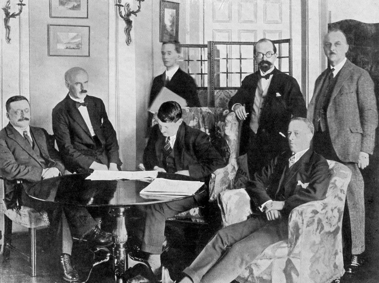 Twórcy traktatu, 6 grudnia 1921 r. autorstwa Unbekannt