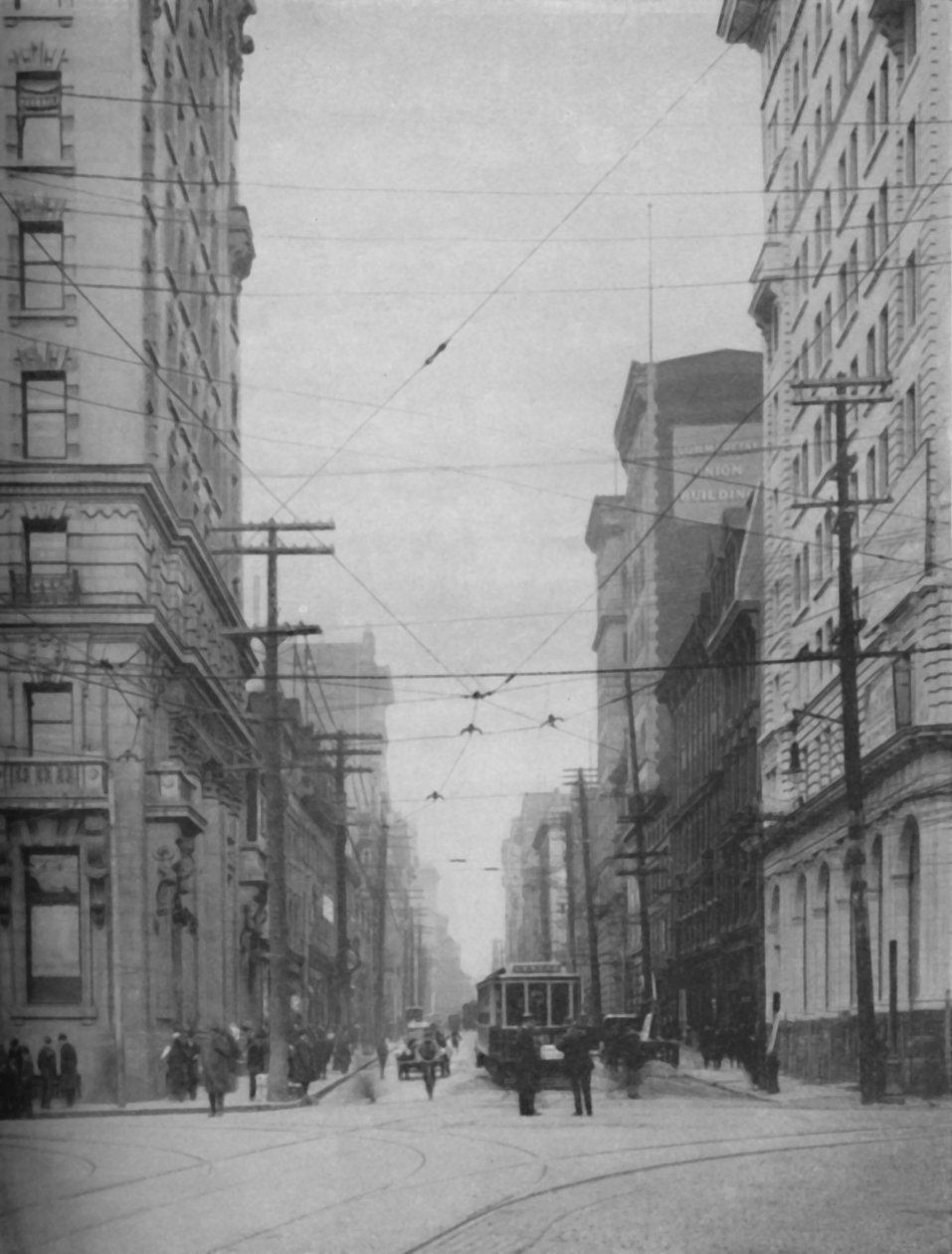 Wysokie fasady jednej z najbardziej ruchliwych ulic handlowych w mieście, ok. 1935 r autorstwa Unbekannt