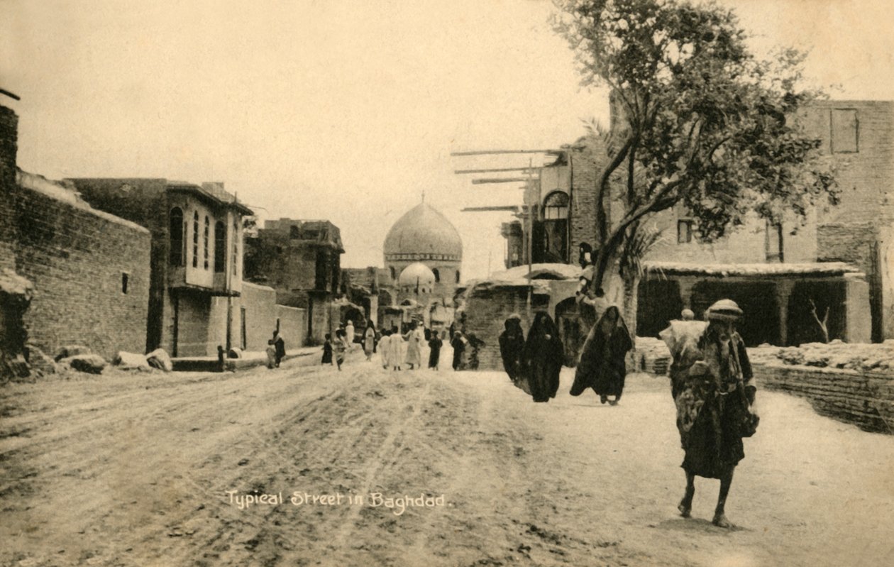 Typowa ulica w Bagdadzie, c1918-c1939. autorstwa Unbekannt