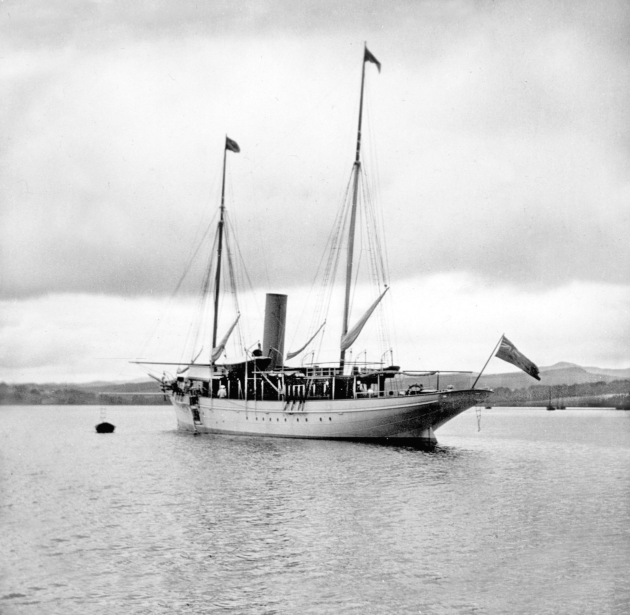Wielka Brytania: Jacht parowy w Anchor. c1890 autorstwa Unbekannt