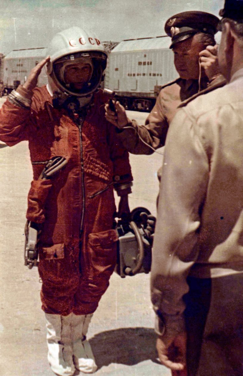 Walentyna Tereshkova, rosyjska kosmonauta, kosmodrom Bajkonur, ZSRR, 16 czerwca 1963 autorstwa Unbekannt