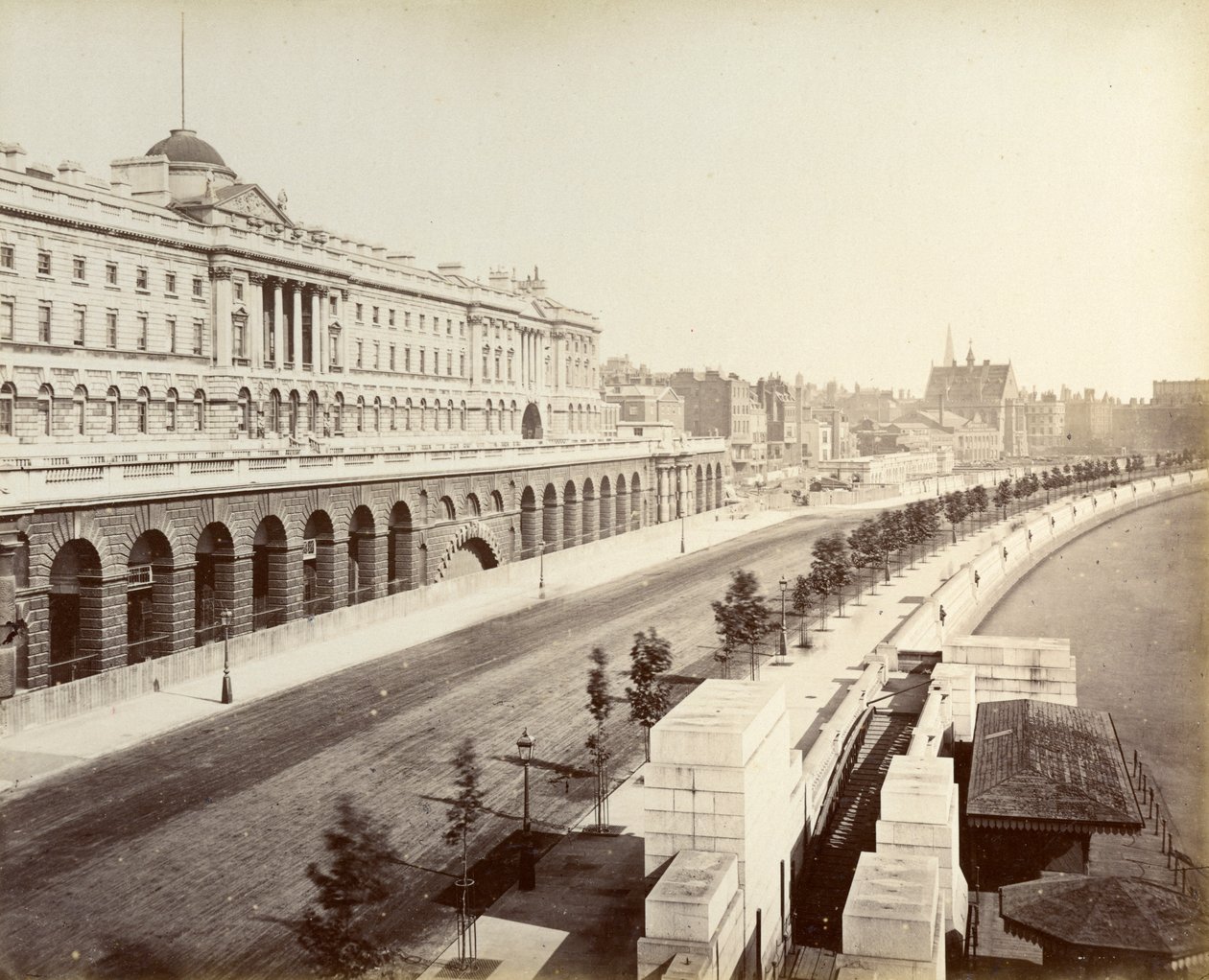 Victoria Embankment, przedstawiający Somerset House, Londyn, 1887 autorstwa Unbekannt