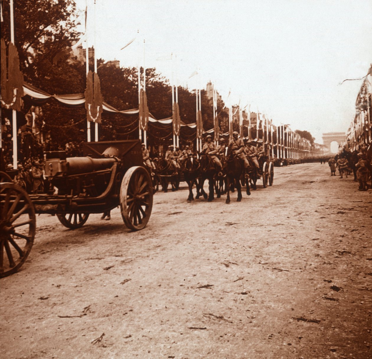 Parada zwycięstwa, Paryż, Francja, c1918-c1919 autorstwa Unbekannt