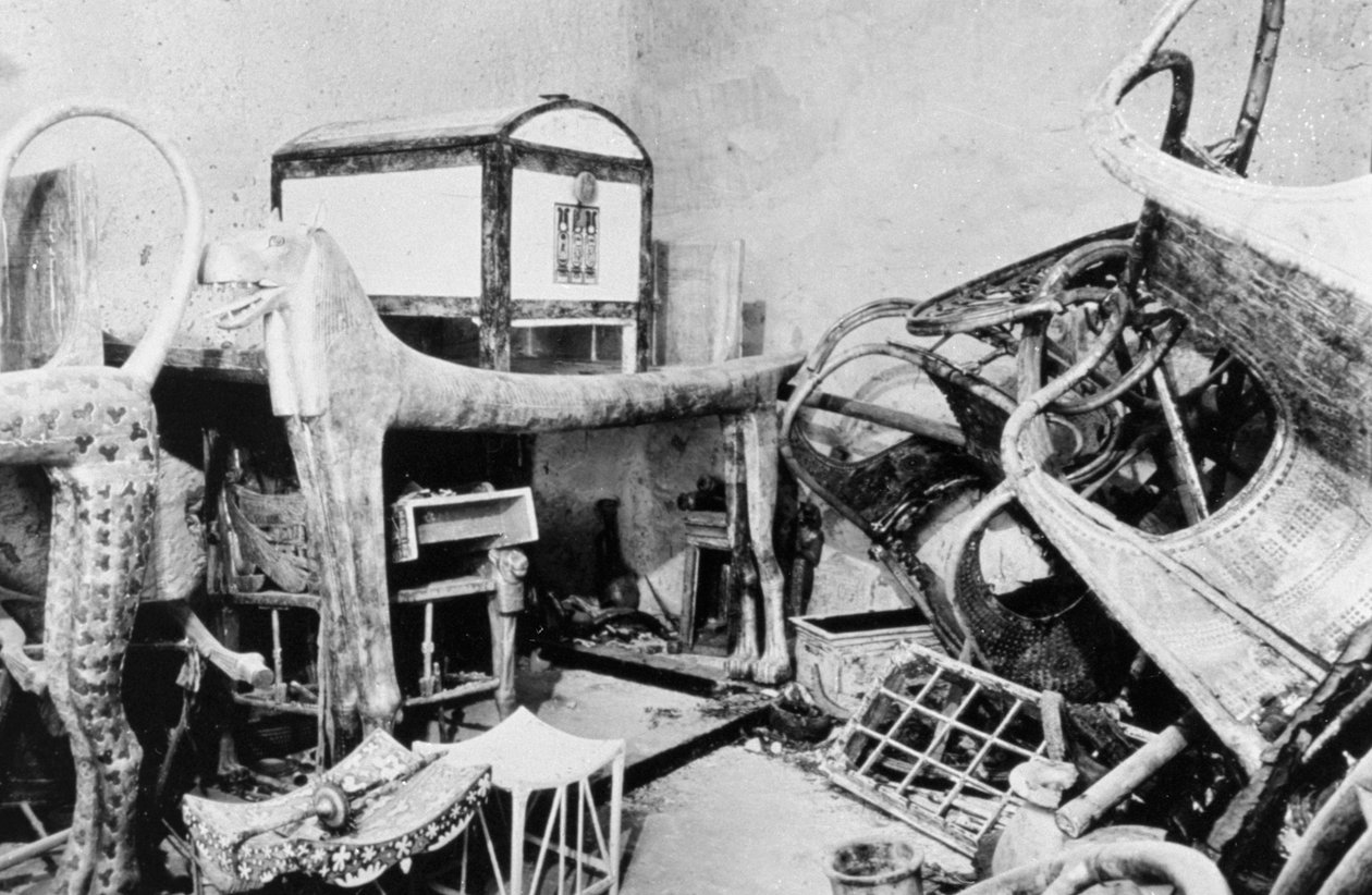Widok przedsionka grobowca Tutanchamona, Dolina Królów, Egipt, 1922 autorstwa Unbekannt
