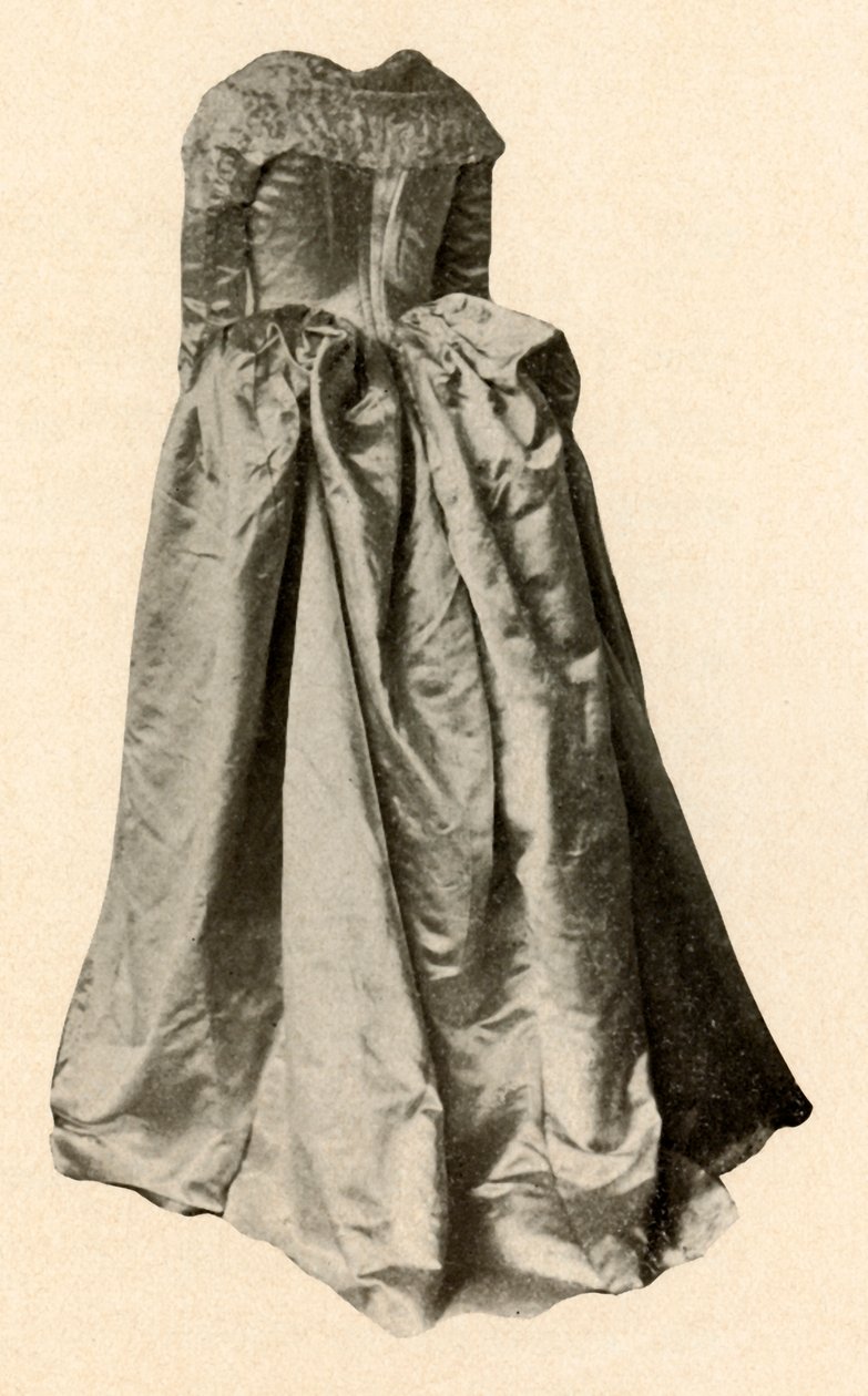 Biała satynowa suknia ślubna noszona przez panią St. Clair w Filadelfii, 1760, 1937. autorstwa Unbekannt