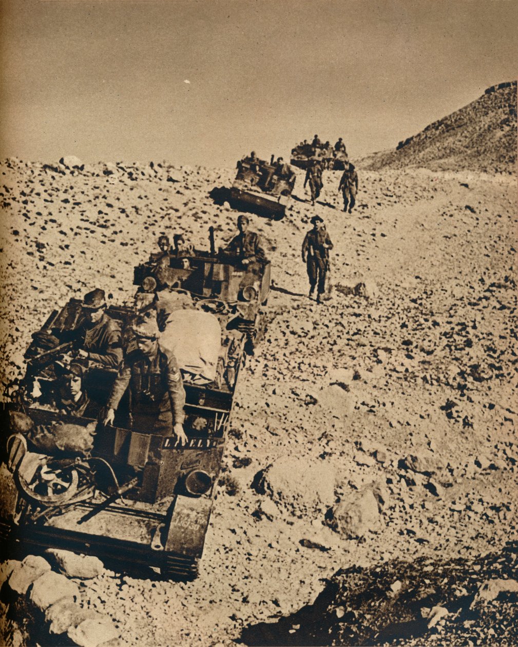 Z ludźmi Andersona w Tunezji, 1943 autorstwa Unbekannt