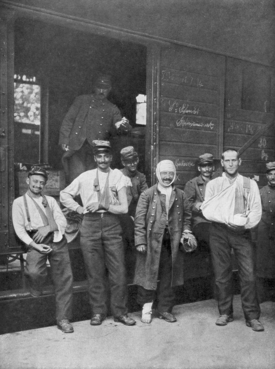 Ranni żołnierze francuscy w drodze do szpitala pociągiem Francja, 1914 autorstwa Unbekannt