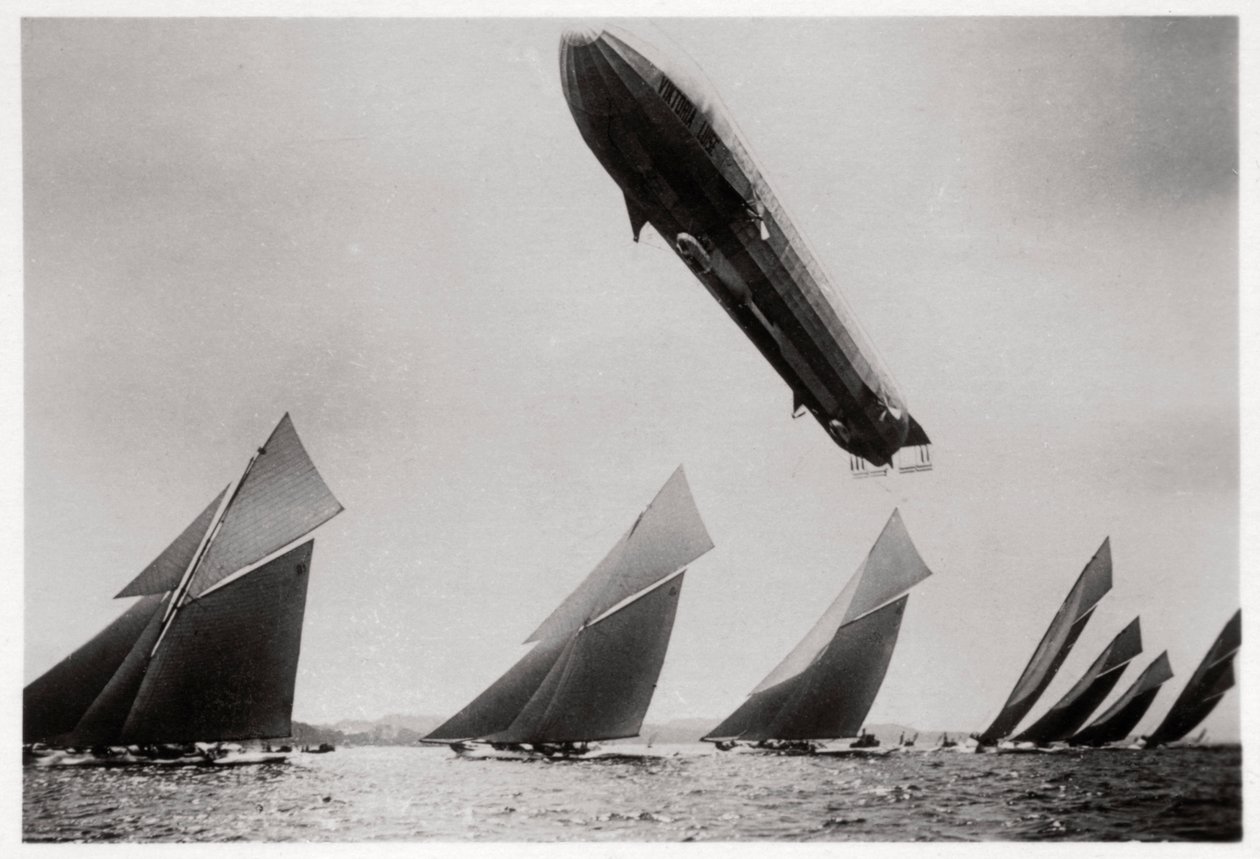 Zeppelin LZ11 Viktoria Luise w locie podczas regat w Kilonii, Niemcy, 1912 1933 autorstwa Unbekannt