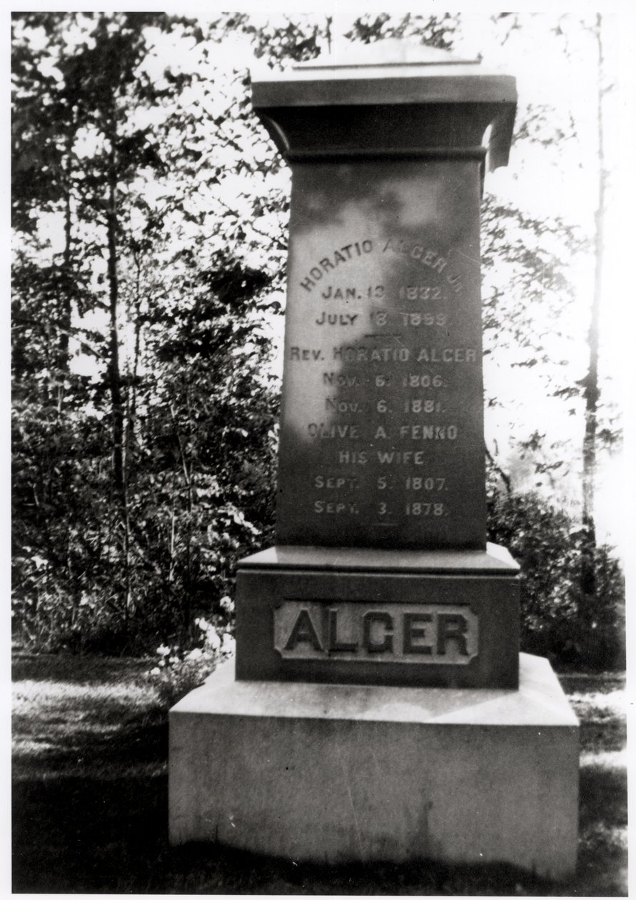 Grób Horatio Algera w Natick, Massachusetts (zdjęcie undw) autorstwa Unbekannt Unbekannt
