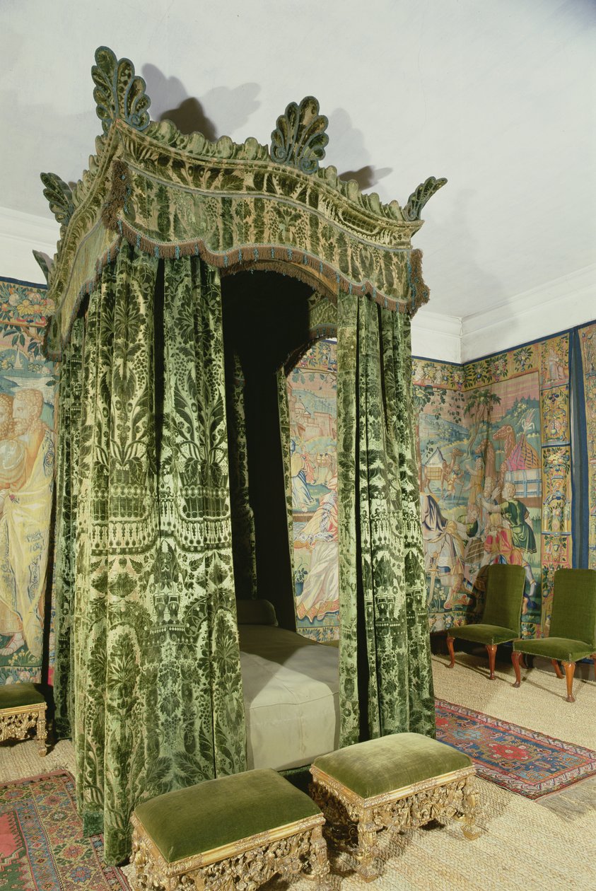 Wnętrze Hardwick Hall, Derbyshire, ukazujące Zieloną Komnatę Łóżkową z oryginalnymi XVI-wiecznymi meblami i zasłonami (H8044) autorstwa Unbekannt Unbekannt