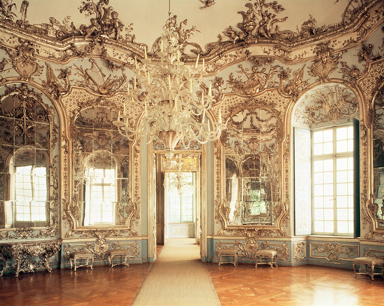 Wnętrze Salonu Lustrzanego zaprojektowanego przez Francois Cuvillies, 1734-39 (patrz także 114790) autorstwa Unbekannt Unbekannt