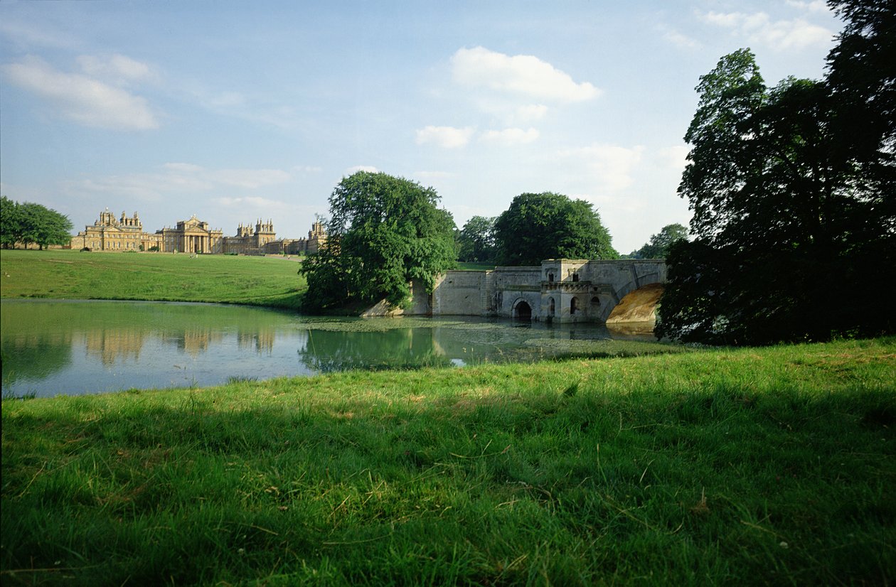 Widok z jeziora, Pałac Blenheim, Oxfordshire autorstwa Unbekannt Unbekannt