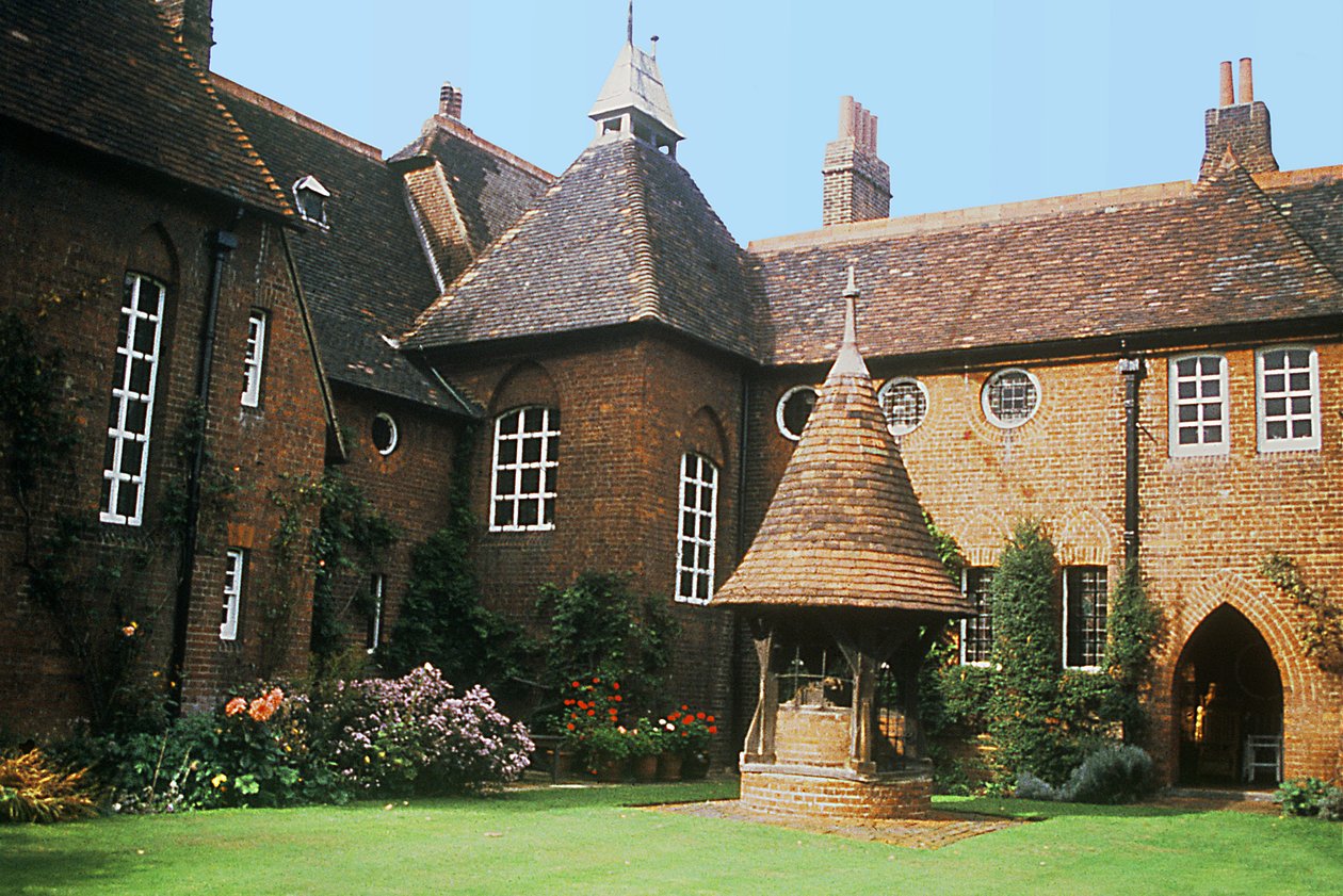 Widok z zewnątrz Czerwonego Domu, Bexleyheath, zaprojektowanego przez Williama Morrisa (1834-96) z Philipem Webbem jako architektem, ukończony 1859 autorstwa Unbekannt Unbekannt