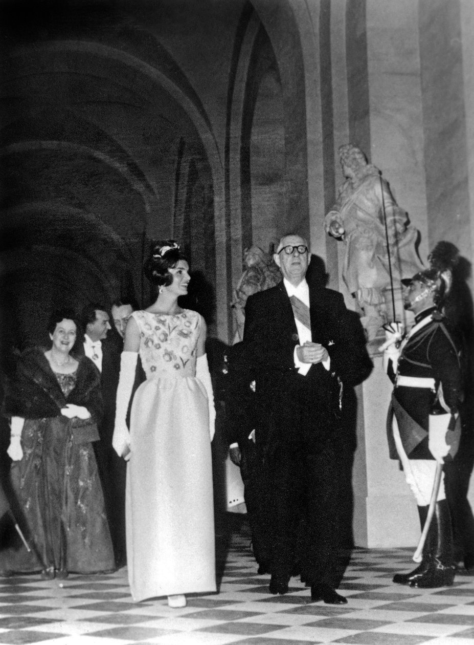 Prezydent Francji De Gaulle autorstwa Unbekannt Unbekannt