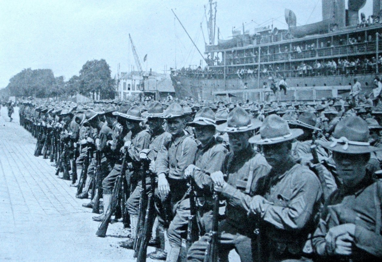Wojska amerykańskie lądują we Francji, 1917 autorstwa Unbekannt Unbekannt